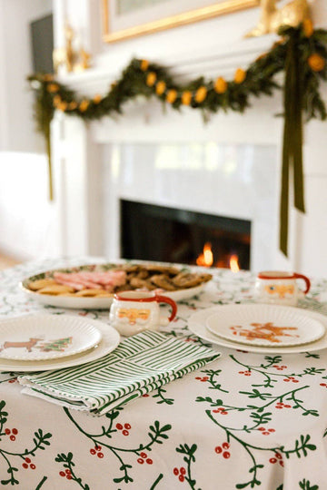 Table Throw - Winterberry, Evergreen & Red